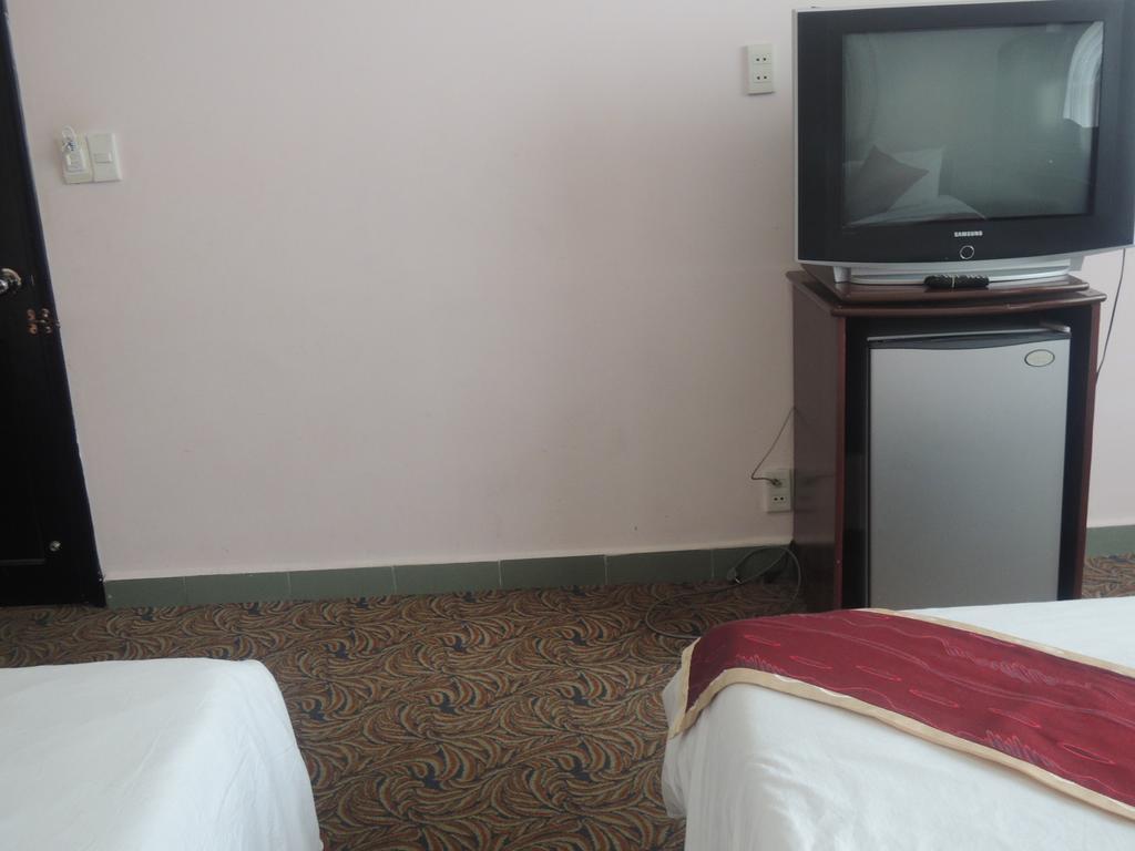 Y Lan Hotel Da Lat Kültér fotó